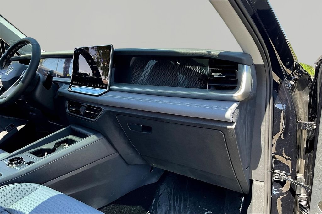 New 2026 Black Volkswagen 2.0T SE image 25