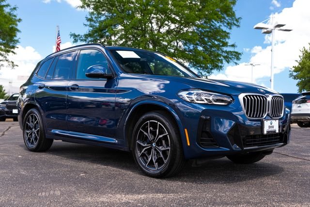 Used 2022 Blue Metallic BMW xDrive30i image 8