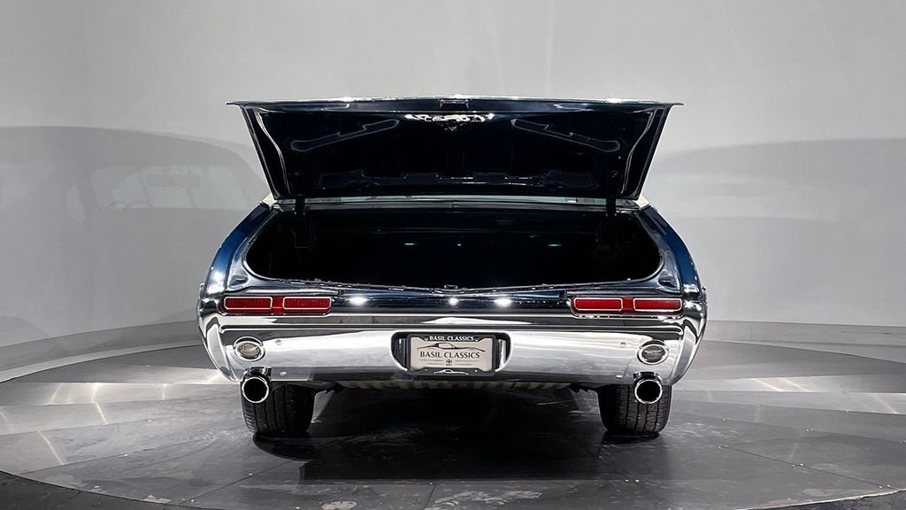 Used 1968  Oldsmobile Supreme image 27