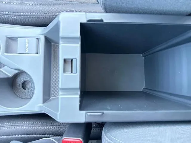 New 2026 MAGNETITE GRAY PEARL Subaru Base image 27