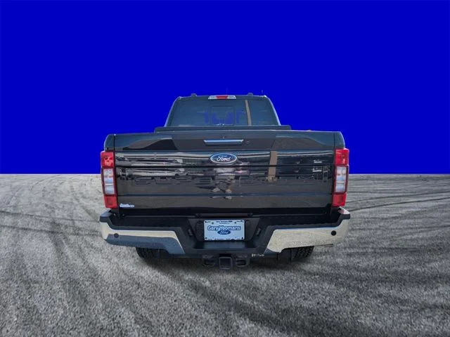 Used 2020 Black Metallic Ford Lariat image 5