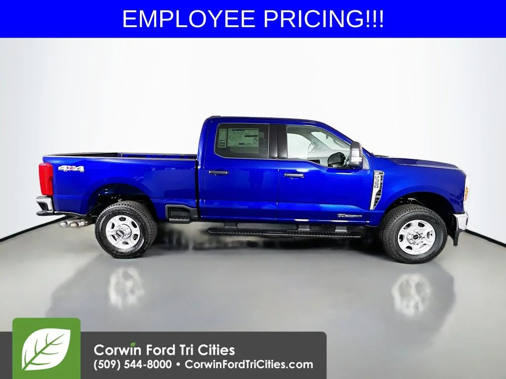 New 2026 Blue Ford XLT image 18