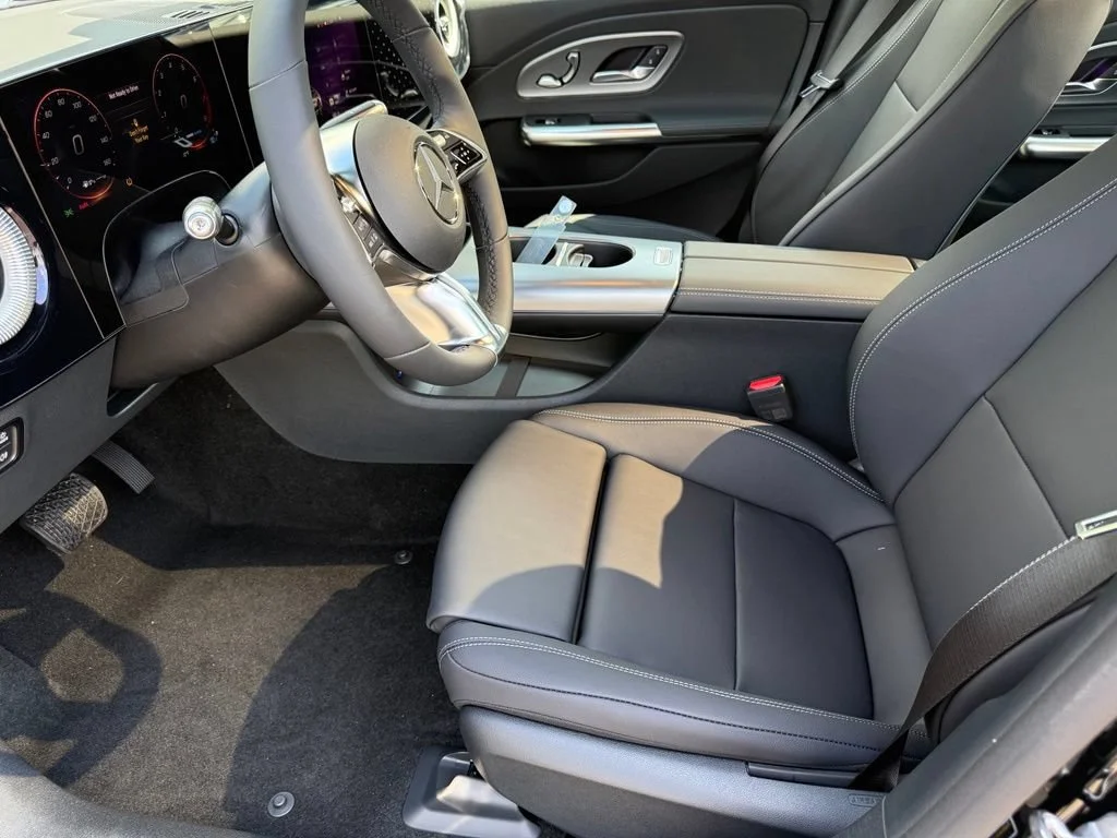 New 2027 Night Black Mercedes-Benz CLA 220 image 15