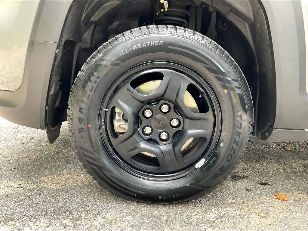 Used 2022 Sting-Gray Clearcoat Jeep Sport image 7
