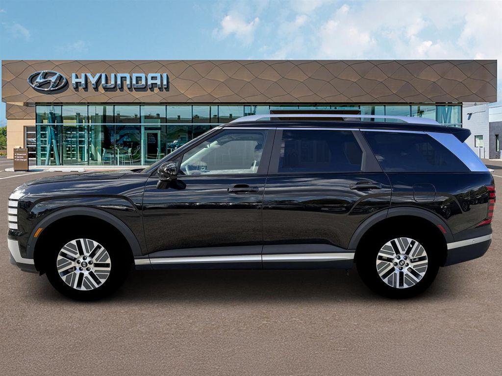 New 2026 Black Hyundai SEL Premium image 4