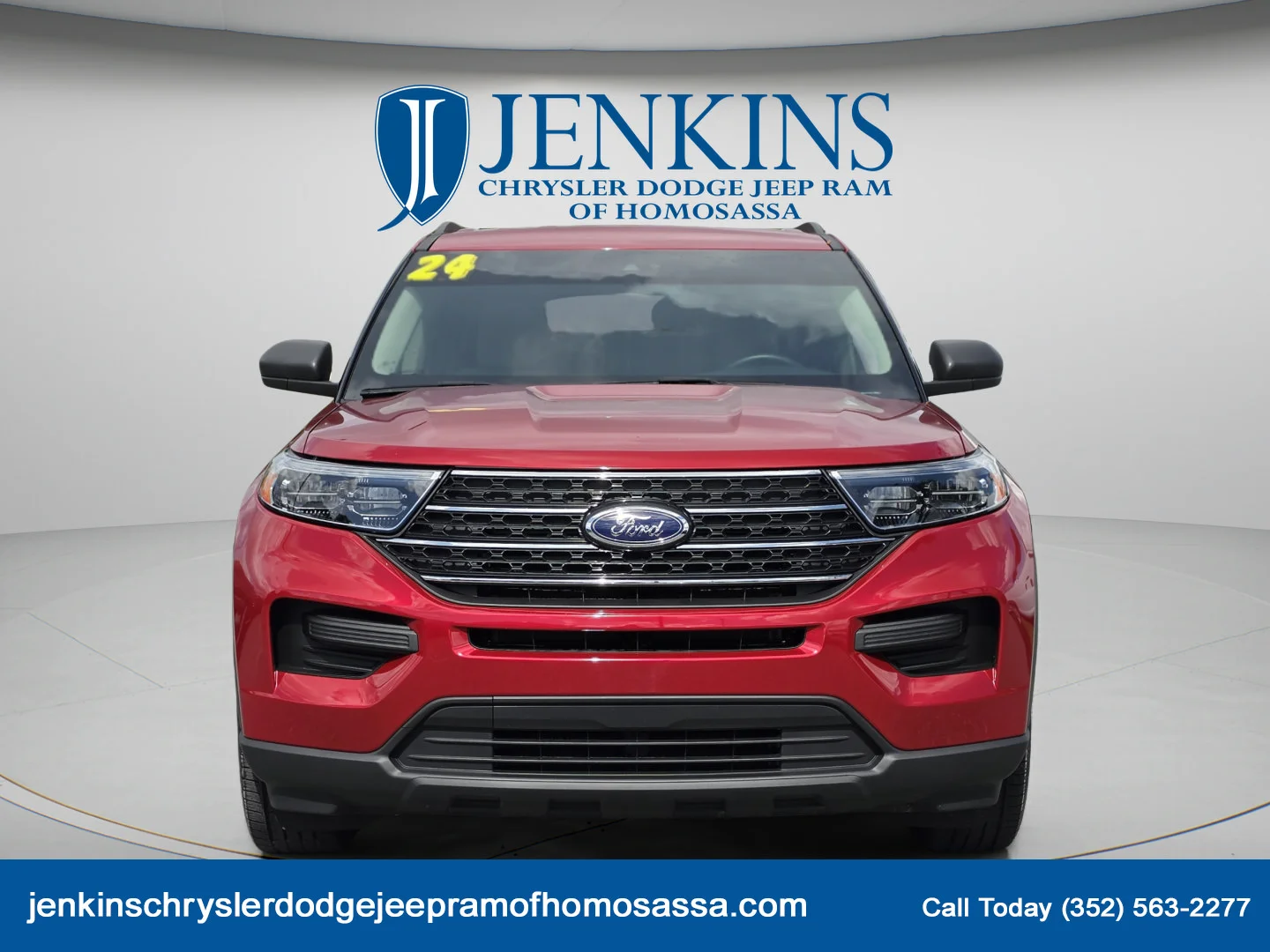 Used 2024 Rapid Red Metallic Tinted Clearcoat Ford XLT image 12