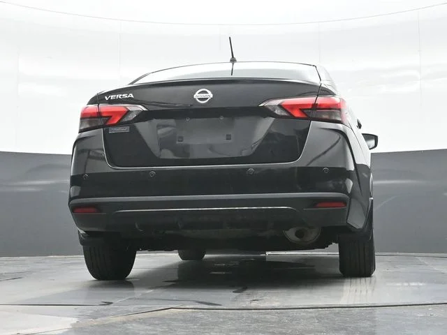 Used 2021 Black Nissan 1.6 S image 18