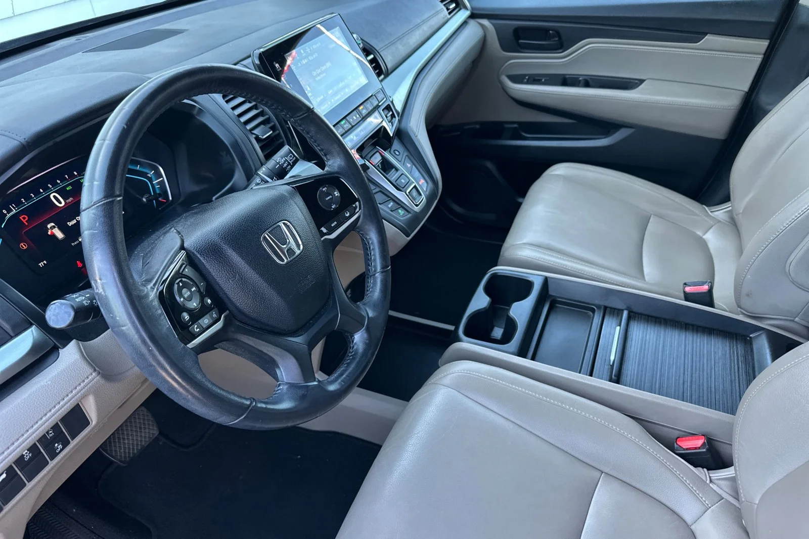 Used 2019 Red Honda EX-L image 10