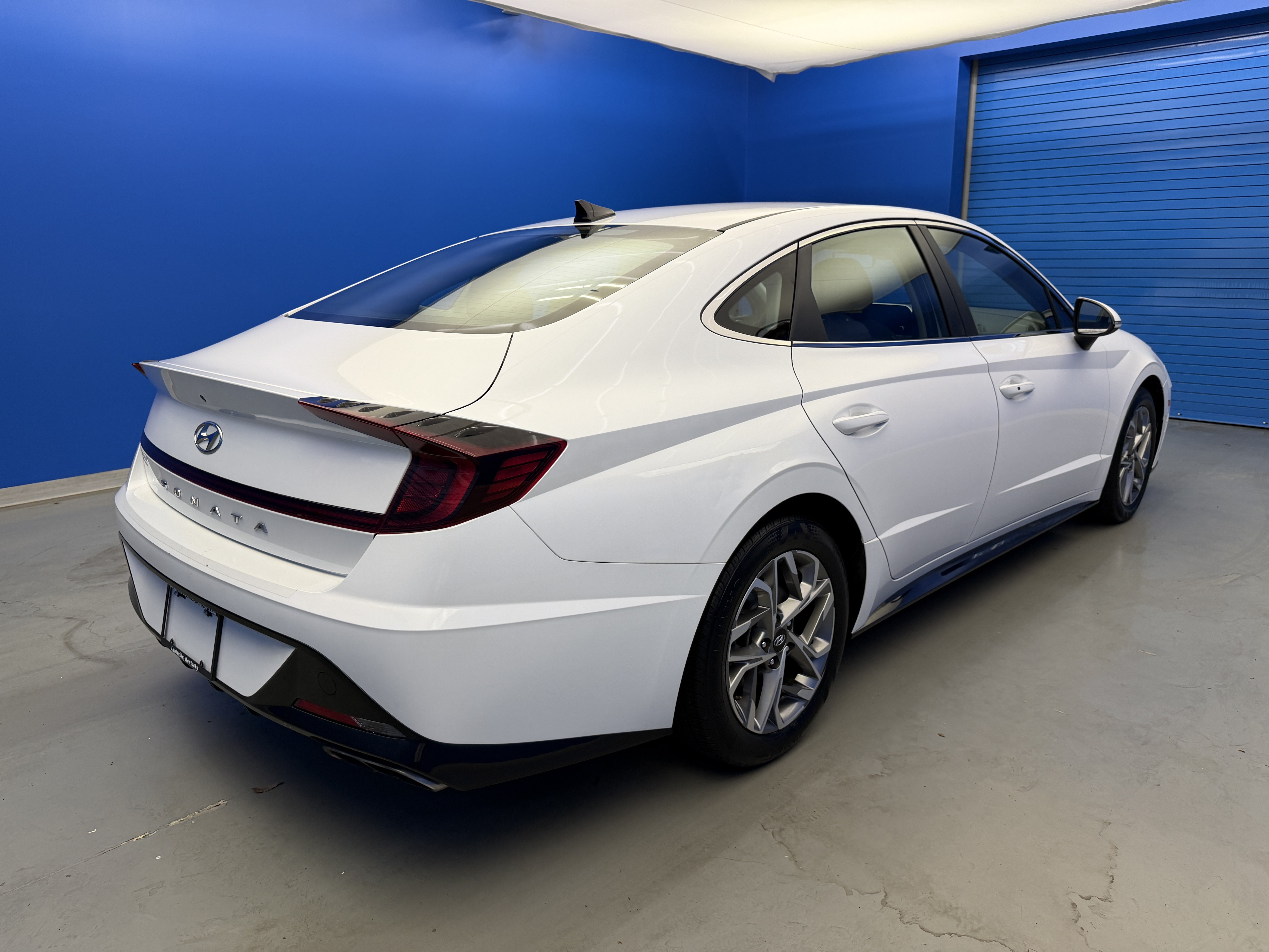 Used 2021 Quartz White Hyundai SEL image 7