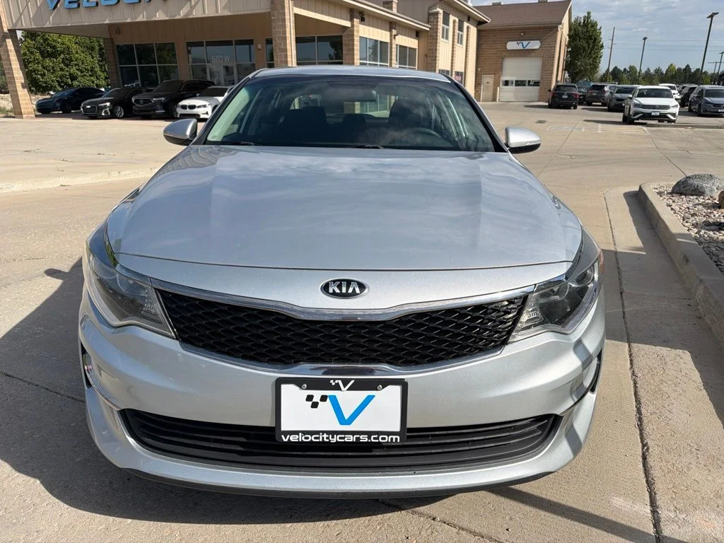 Used 2017 Silver Kia LX image 2