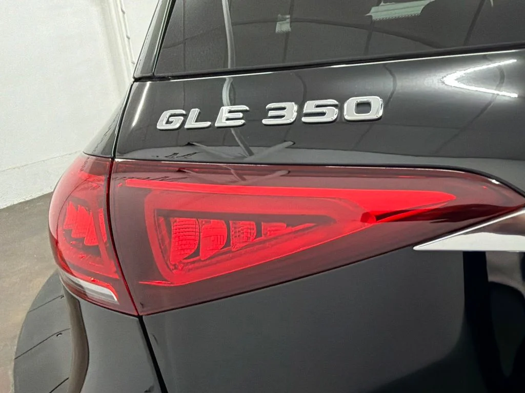 Certified Used 2022 Black Mercedes-Benz GLE 350 image 12