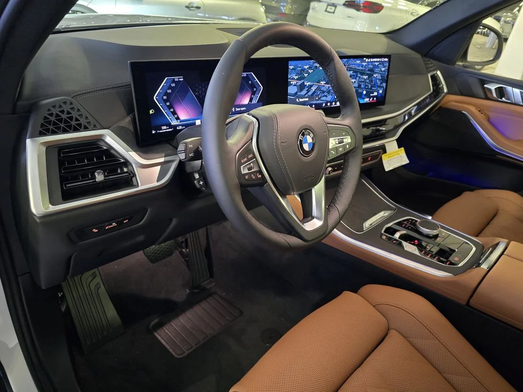 Used 2026 White BMW sDrive40i image 16