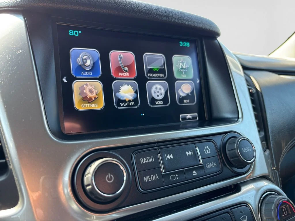 Used 2020 Black Chevrolet Premier image 23