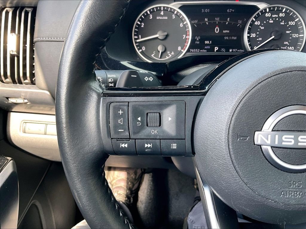 Used 2023 Deep Ocean Blue Pearl Nissan SL image 23