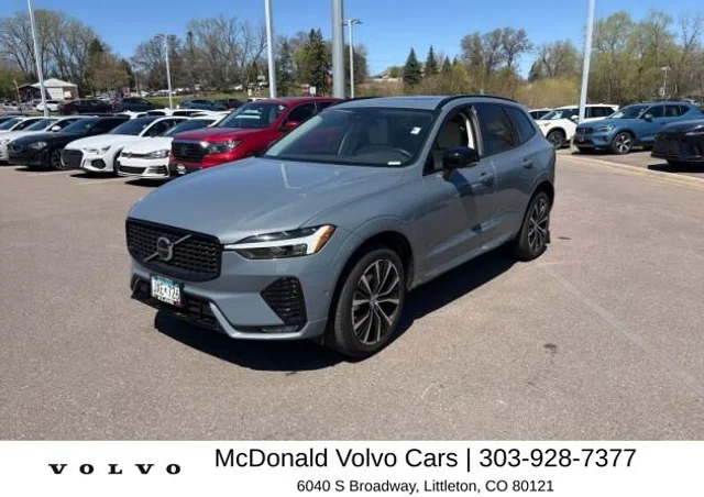 2023 Volvo XC60 B5 Plus Dark Theme AWD's photo