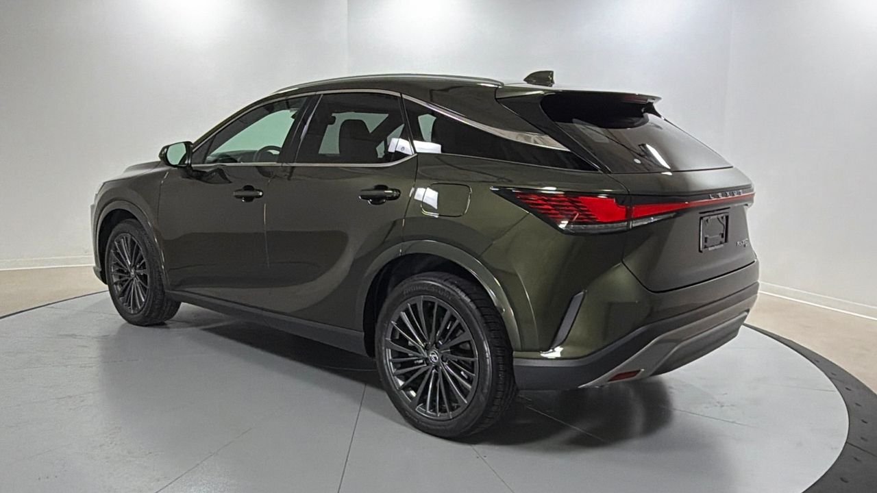 Used 2025 Green Lexus 350h Premium image 7