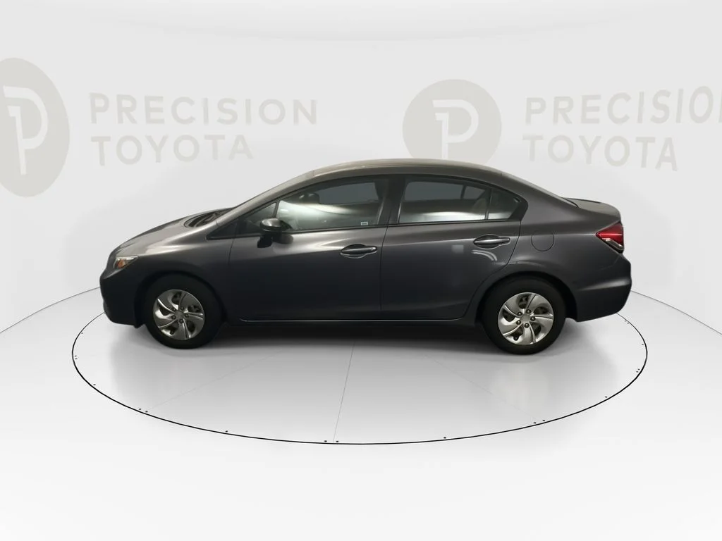 Used 2015 Modern Steel Metallic Honda LX image 12