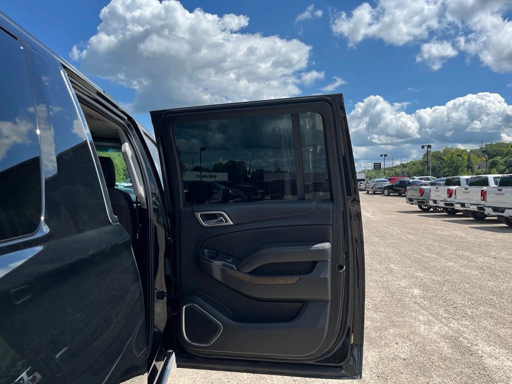 Used 2018 Onyx Black GMC Denali image 33