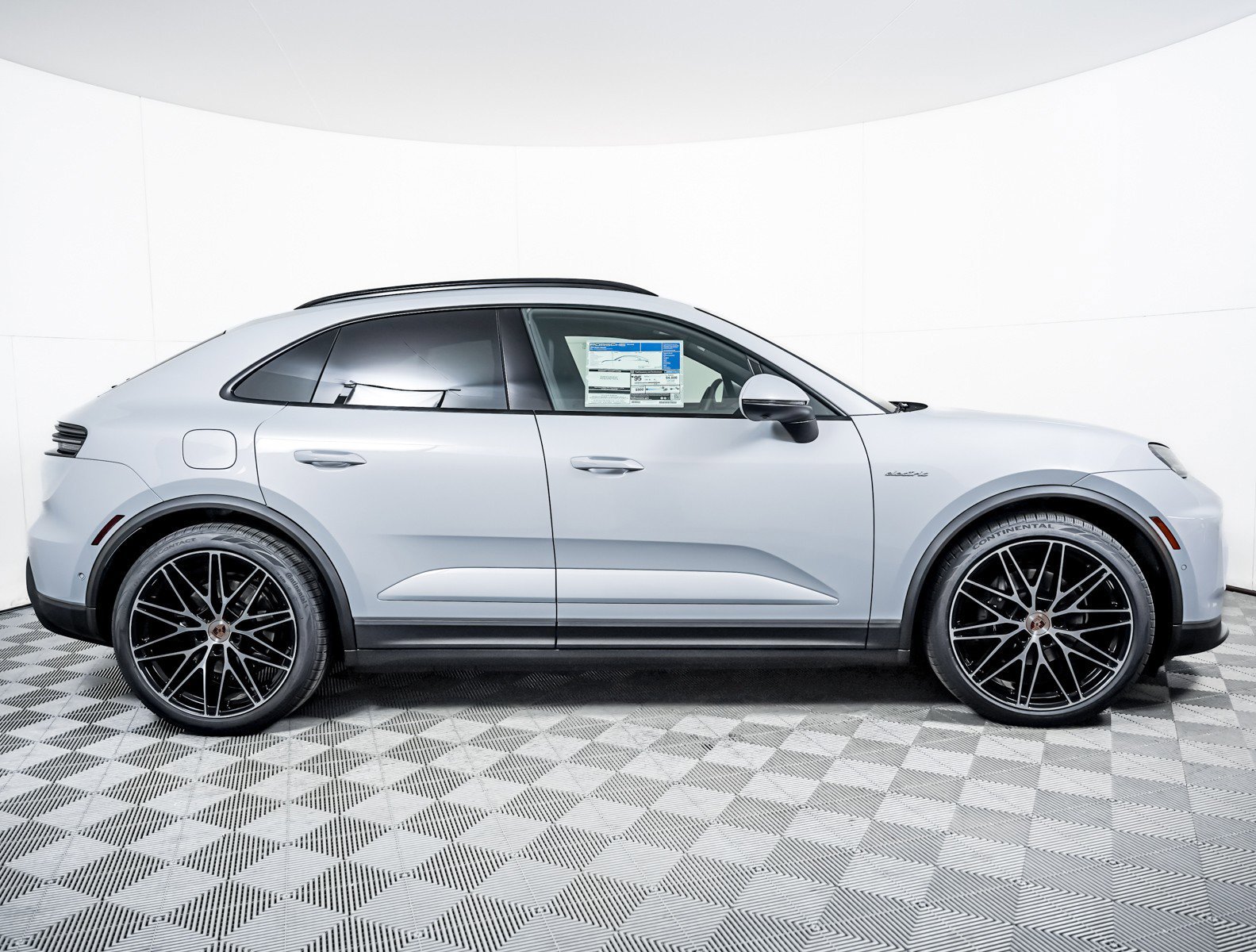 New 2026 ICE GREY Porsche Electric 4 image 9