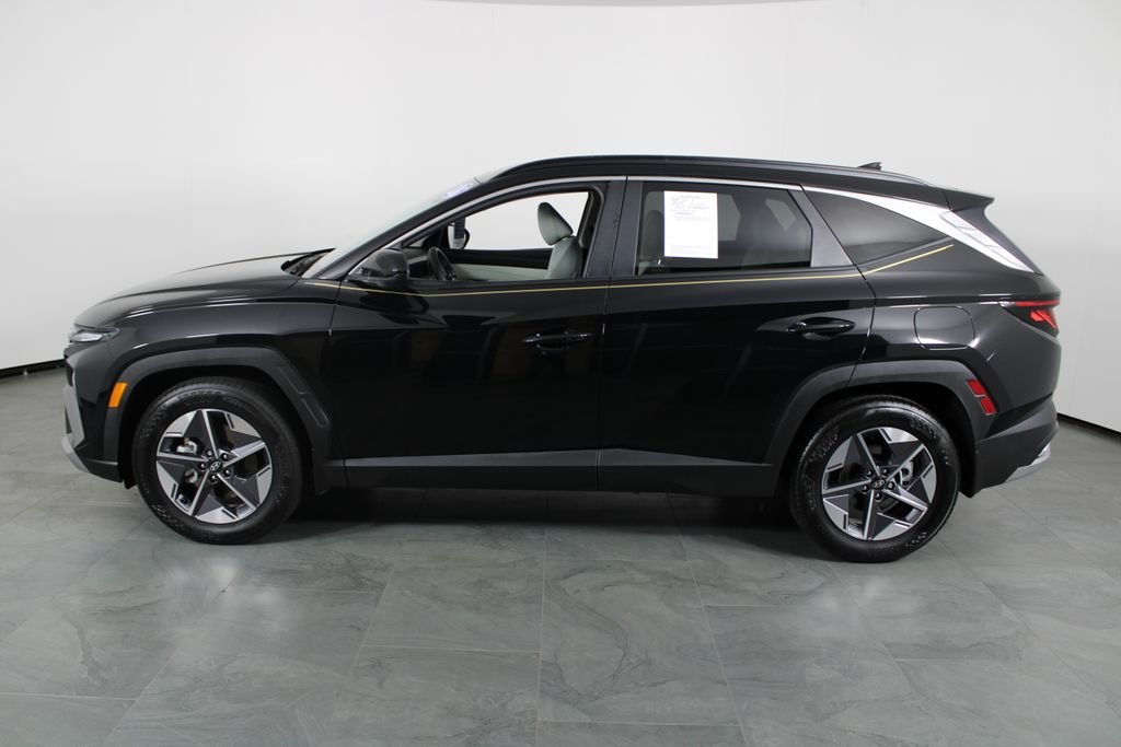 Certified Used 2026 Black Hyundai SEL image 12
