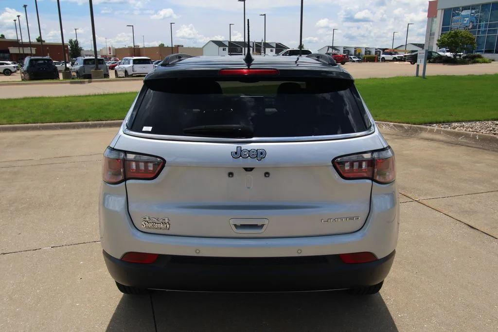 Used 2024 Silver Zynith Jeep Limited image 14