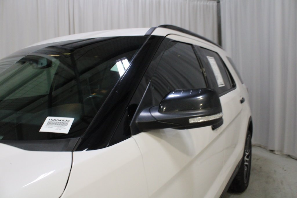 Used 2017 White Ford Sport image 36