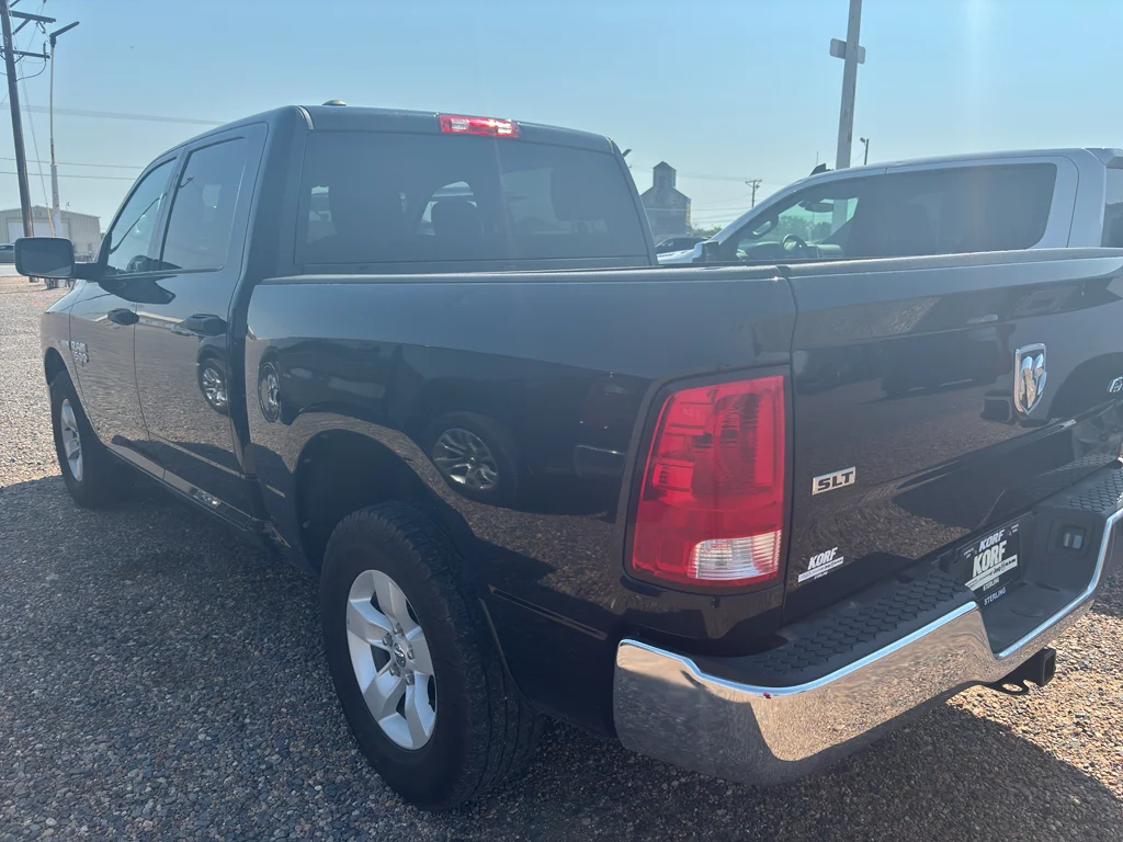 Used 2022 Black Ram SLT image 36