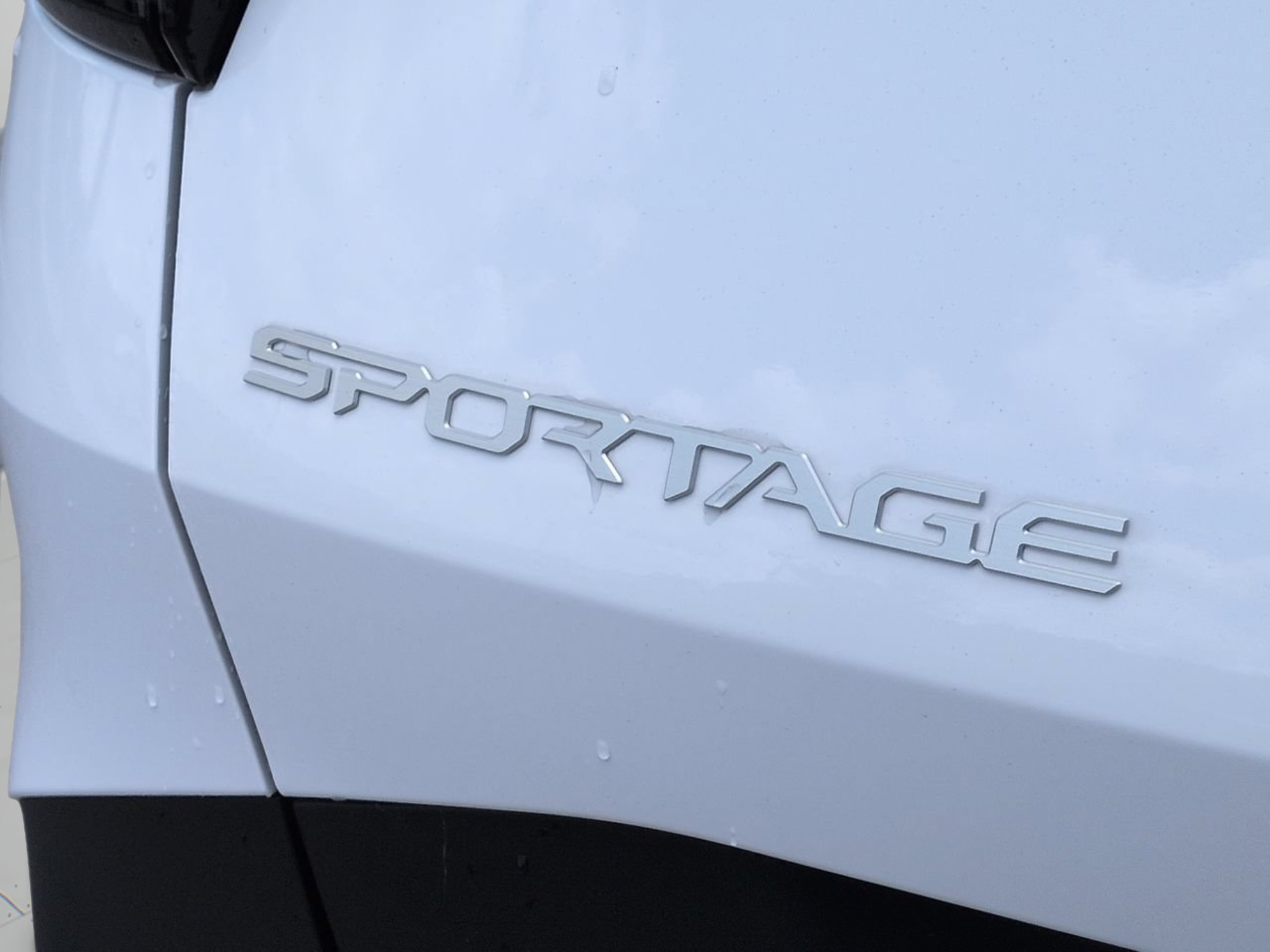 New 2026 Glacial White Kia LX image 15