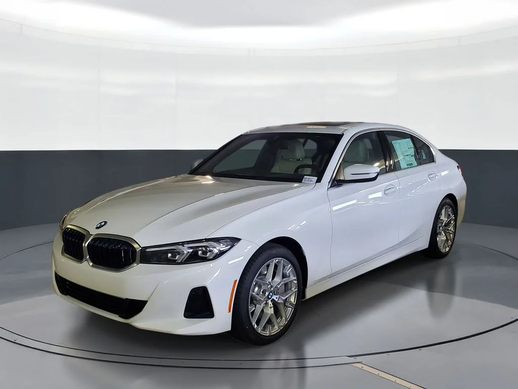 New 2026 Alpine White BMW 330i image 1
