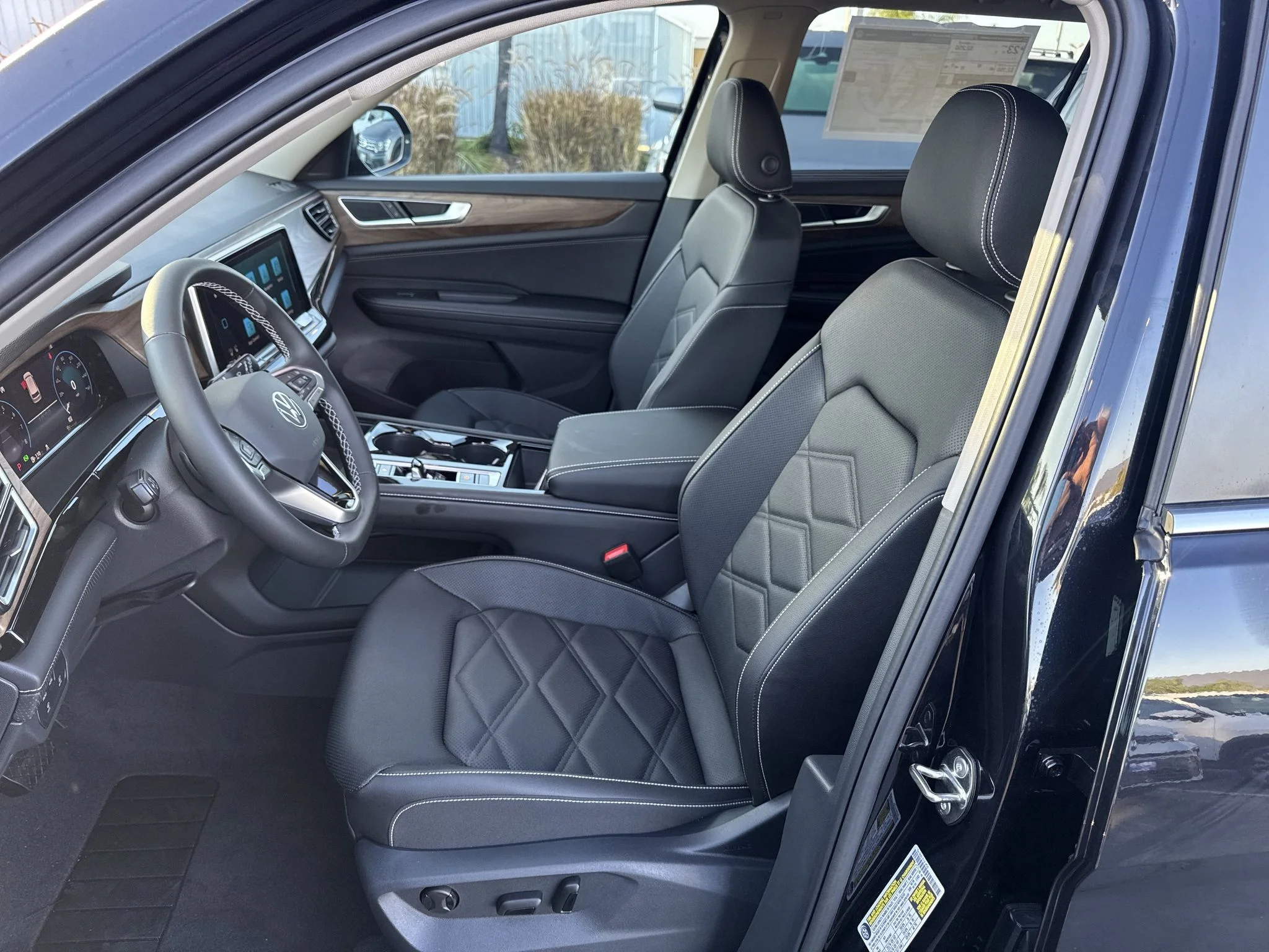 New 2026 Deep Black Pearl Volkswagen 2.0T SE w/Technology image 13