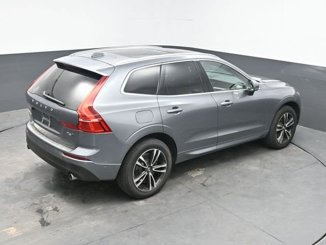 Used 2019 Gray Volvo T6 Momentum image 38