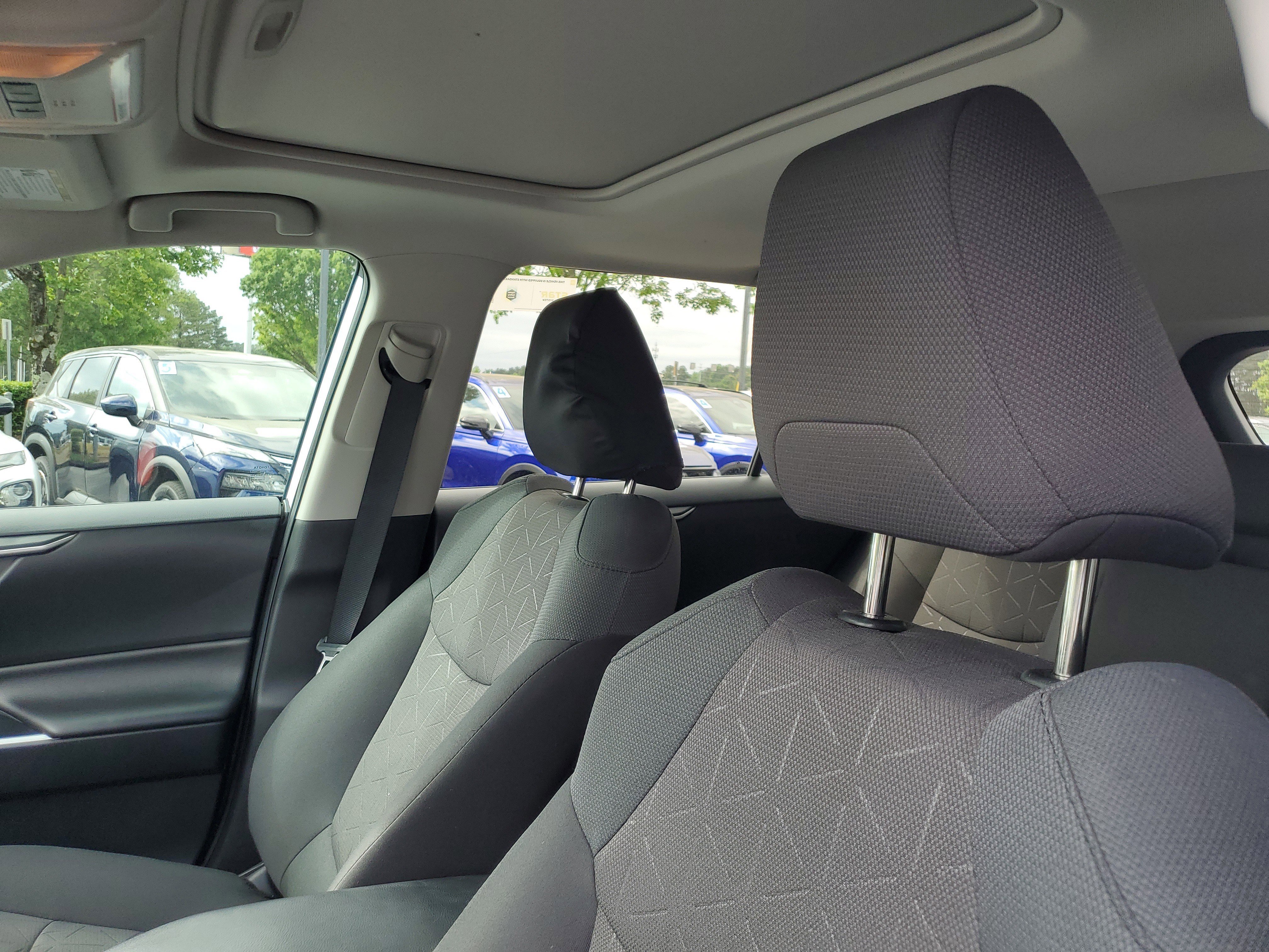 Used 2019 Super White Toyota XLE image 15