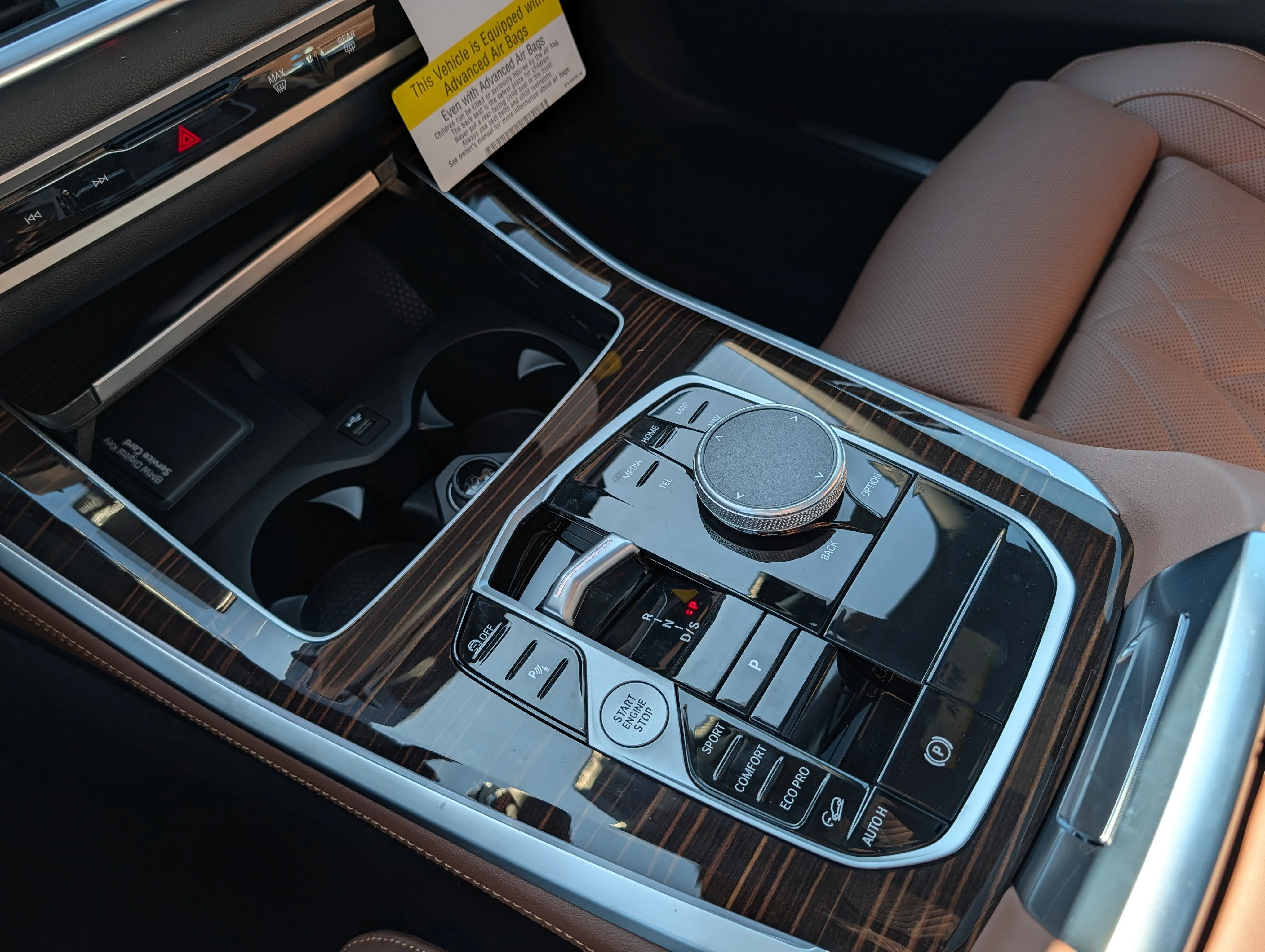 New 2026 Manhattan Green Metallic BMW xDrive40i image 11