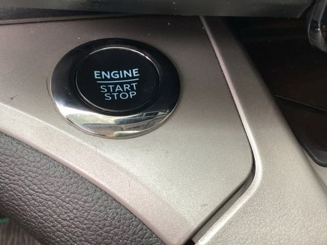 Certified Used 2023 Silver Ford XLT image 34