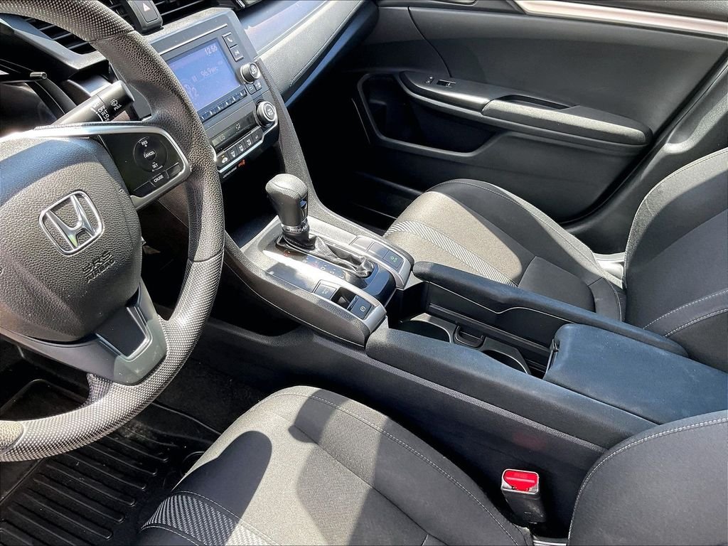 Used 2018 Silver Honda LX image 20