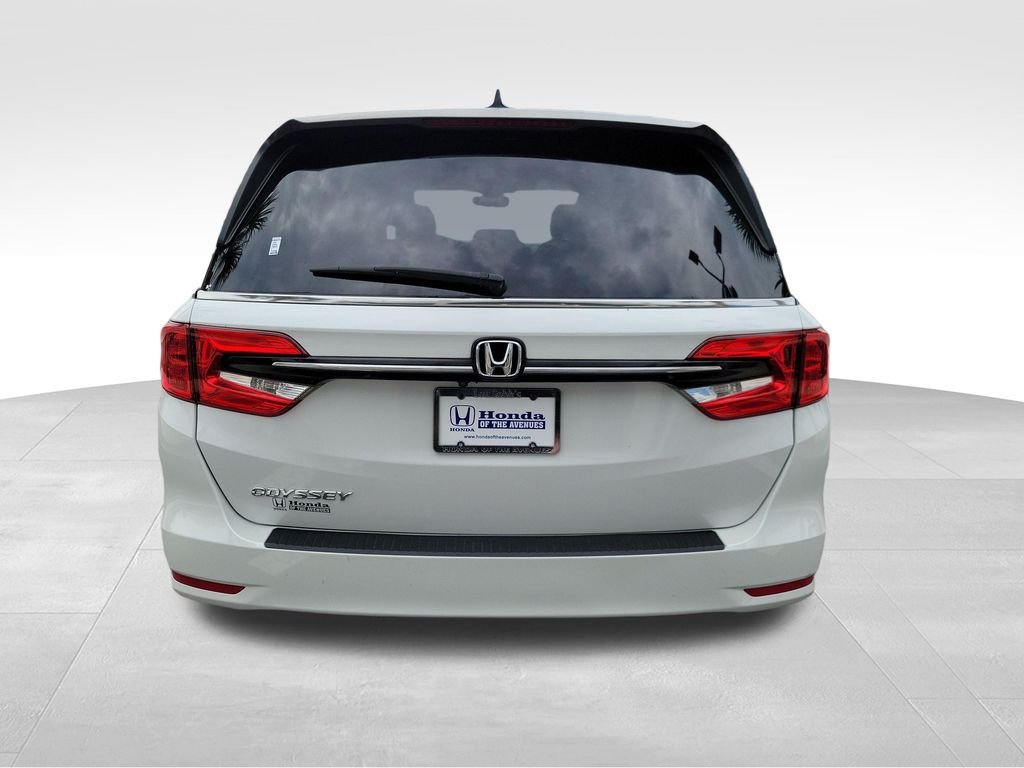 Certified Used 2021 Platinum White Pearl Honda EX-L image 9