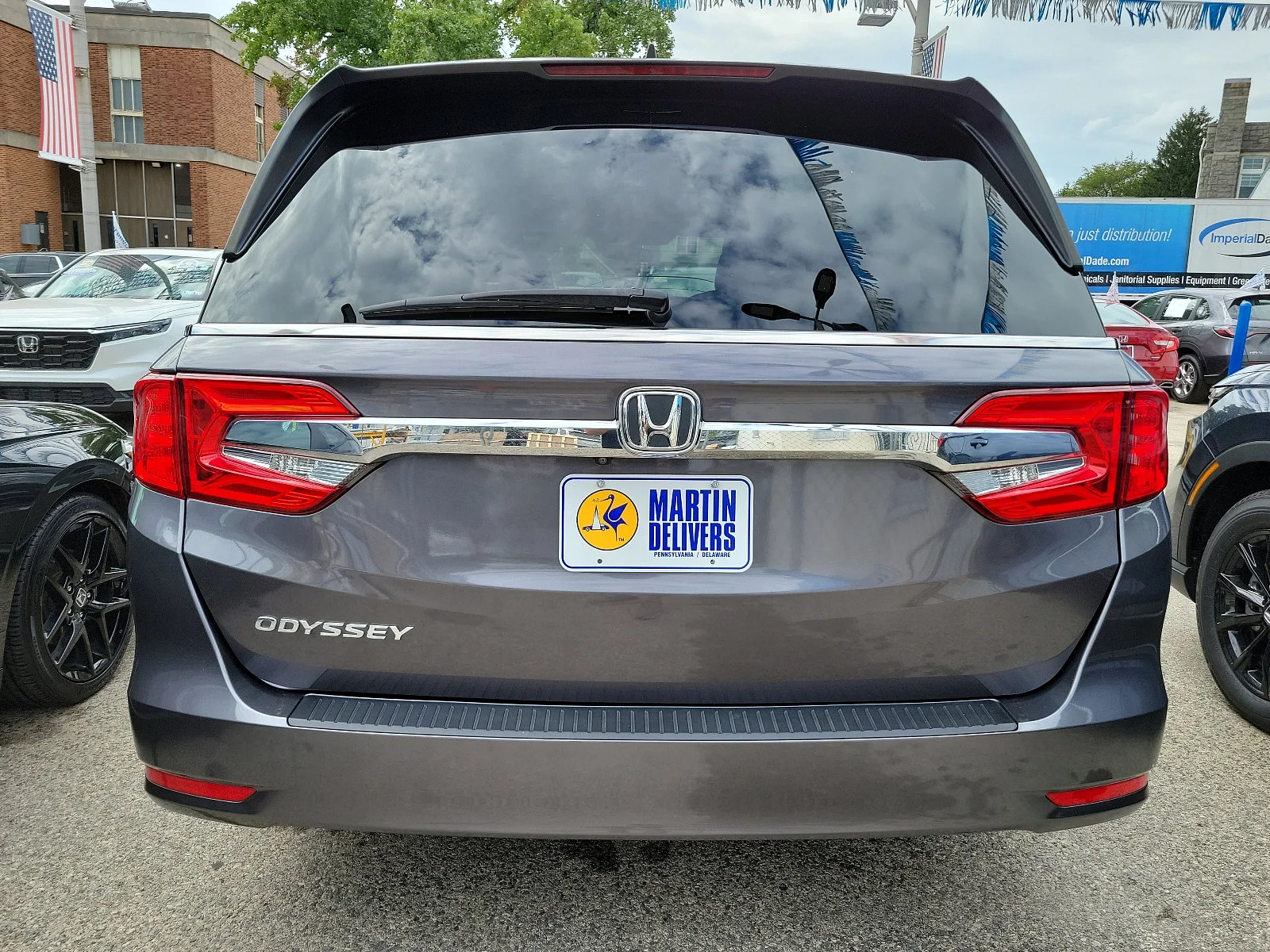Used 2018 Modern Steel Metallic Honda EX image 5