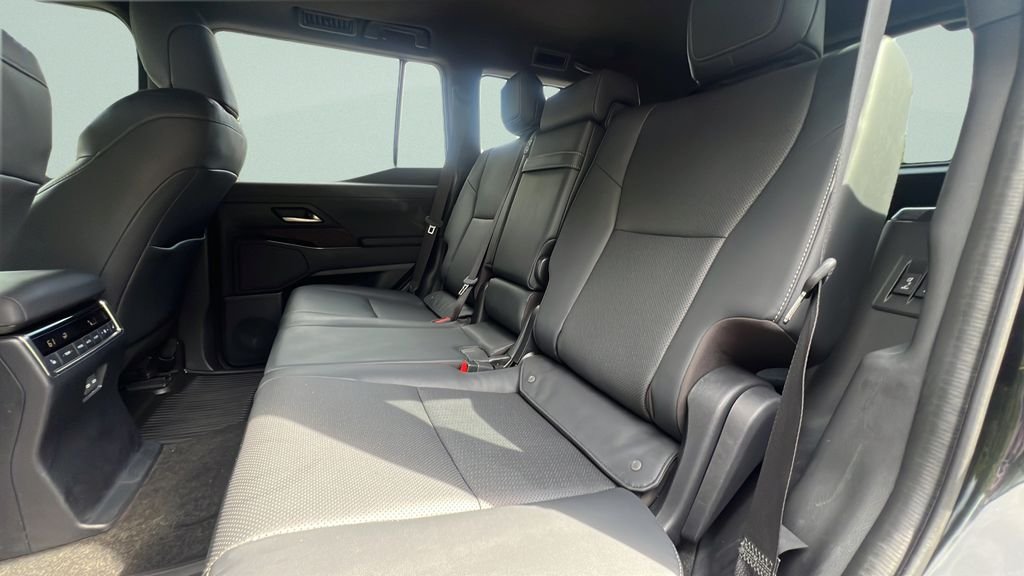 Used 2024 Black Lexus 550 Premium+ image 11
