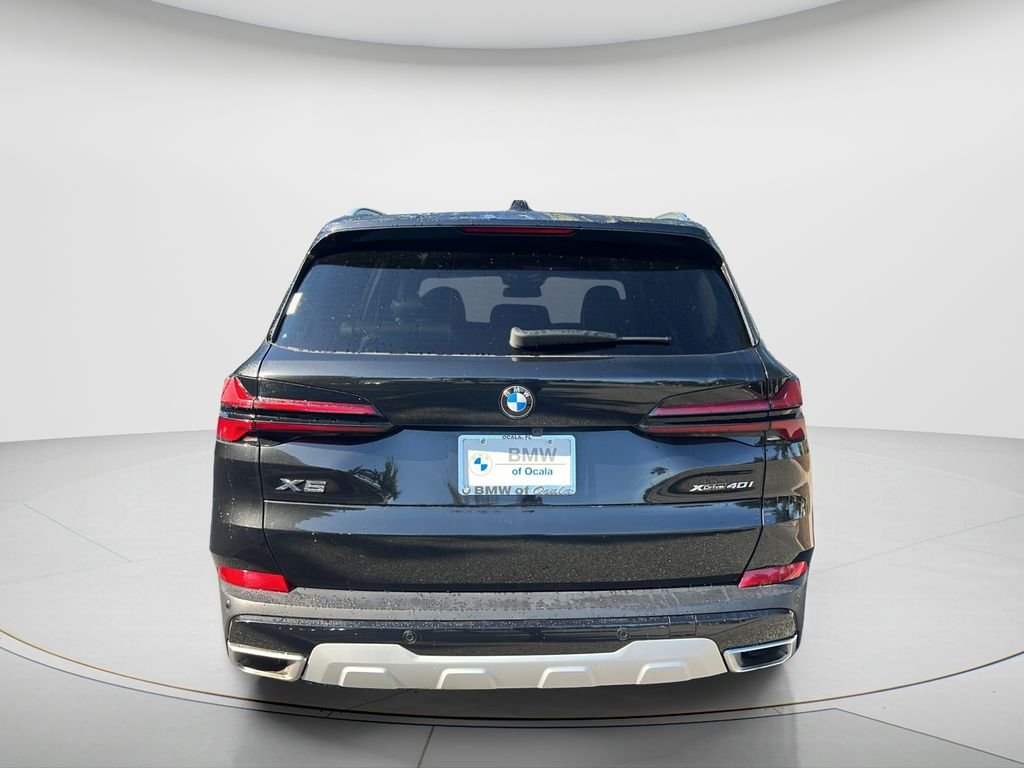 Used 2026 Black BMW xDrive40i image 6