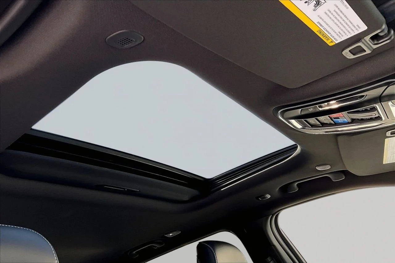 New 2027 Sting-Gray Clear-Coat Paint Jeep Altitude image 14