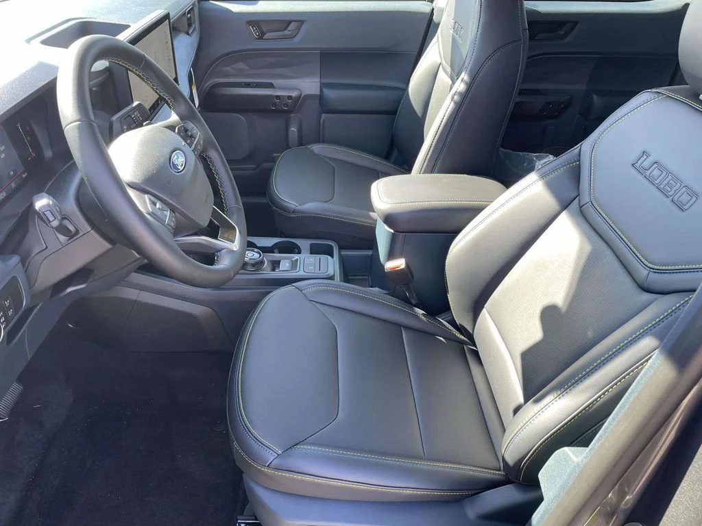 New 2026 Carbonized Gray Metallic Ford Maverick Lobo™ image 13