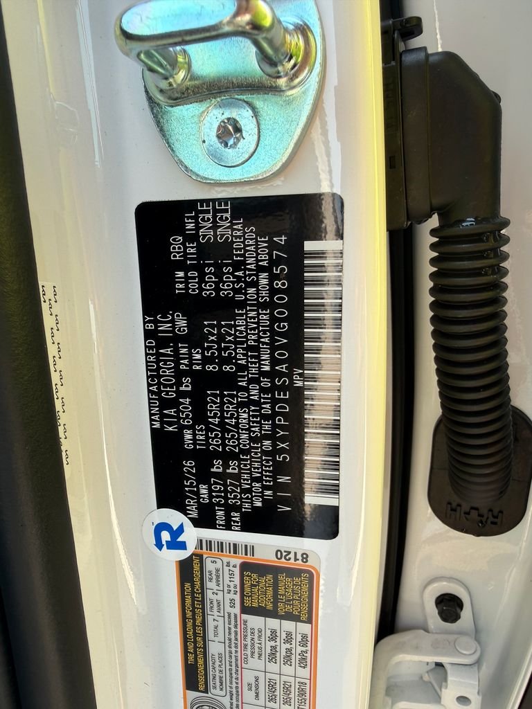 Certified Used 2027 White Kia X-Line SX image 21