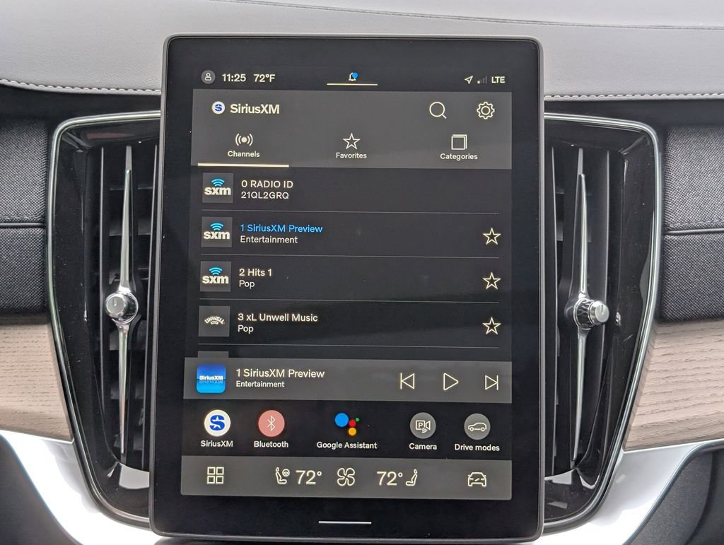 2025 Volvo XC90 Plus - Photo 26