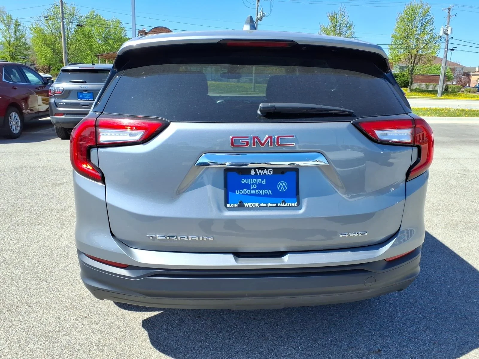Used 2024 Sterling Metallic (gxd) GMC SLE image 6