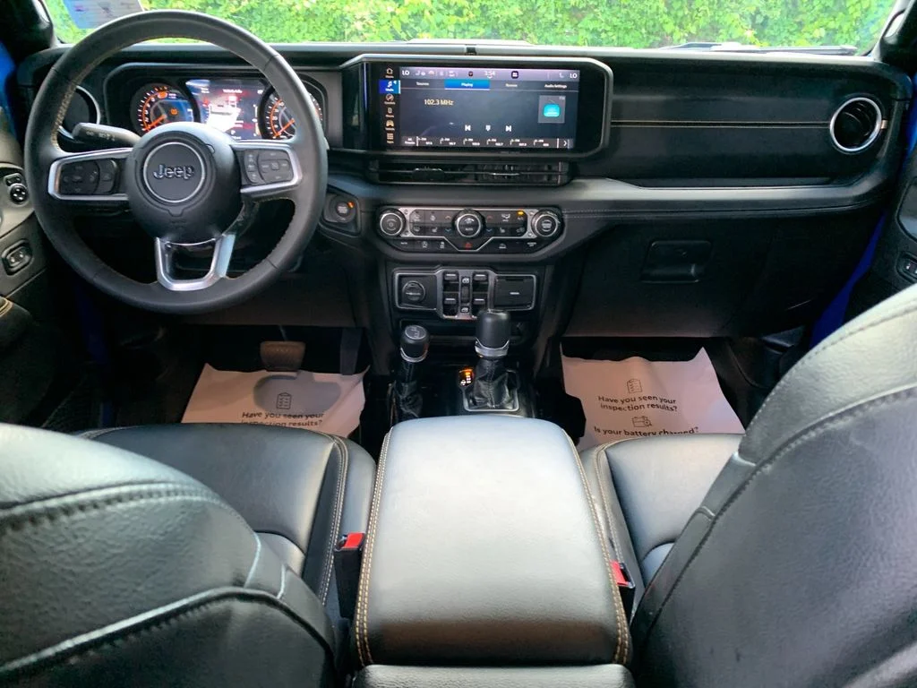 Used 2024 Blue Jeep Sahara image 16