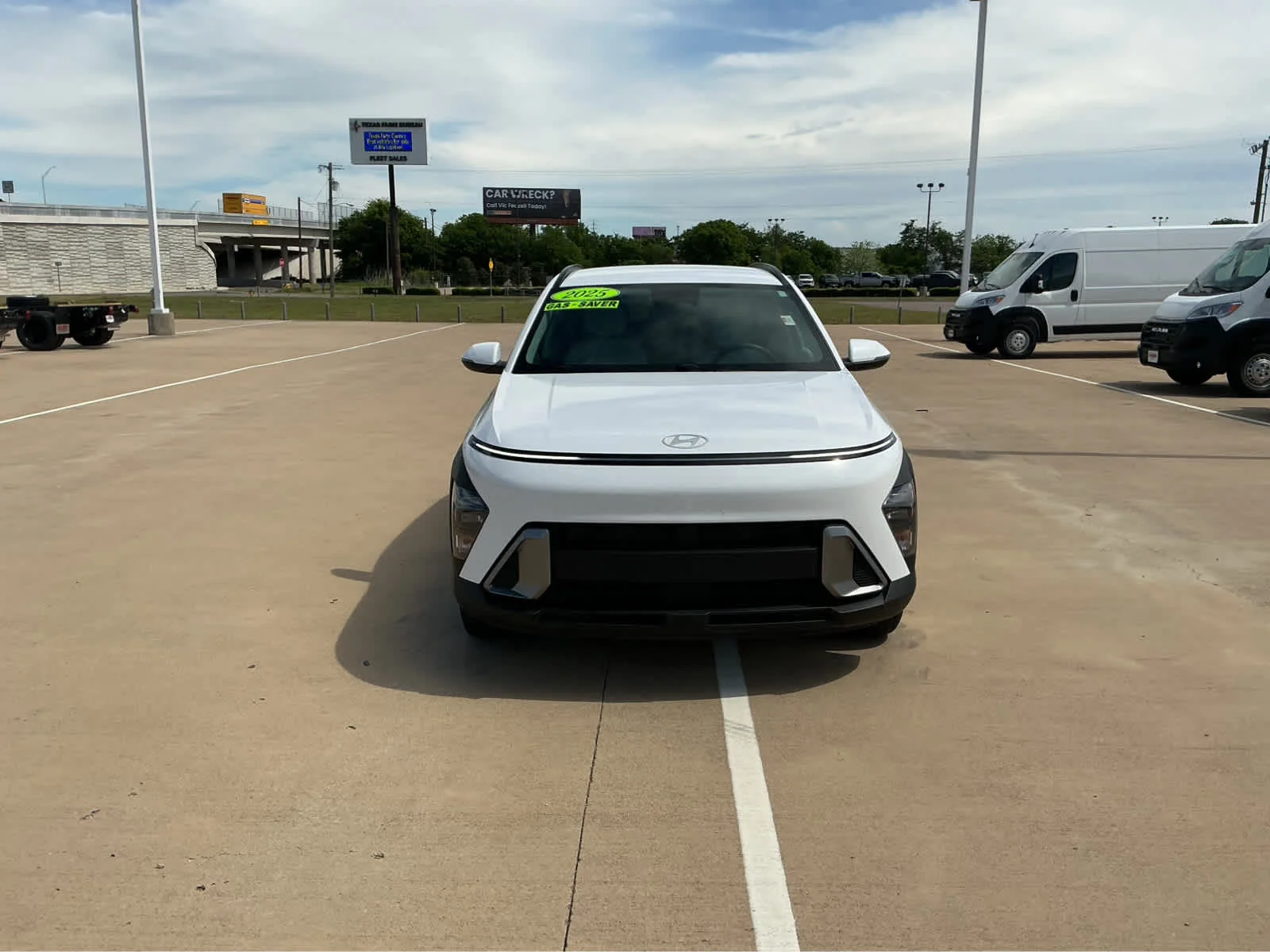 Used 2025 Atlas White Hyundai SEL image 3