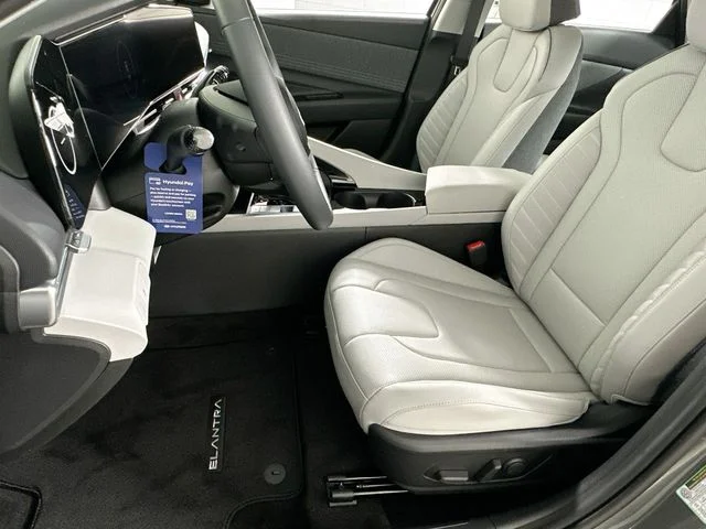 New 2026 Hyundai ELANTRA Limited