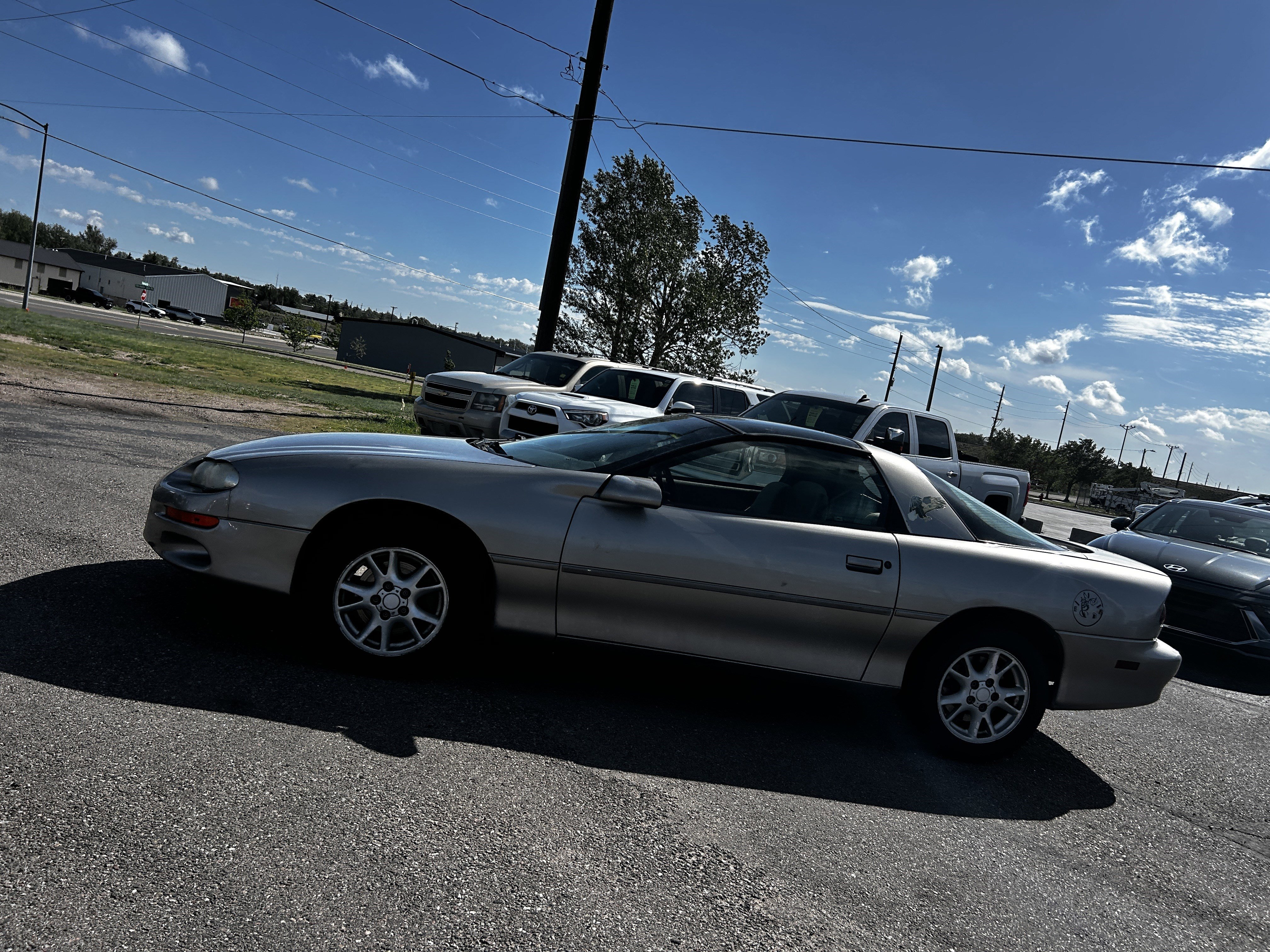 Used 2000 Light Pewter Metallic Chevrolet Base image 2