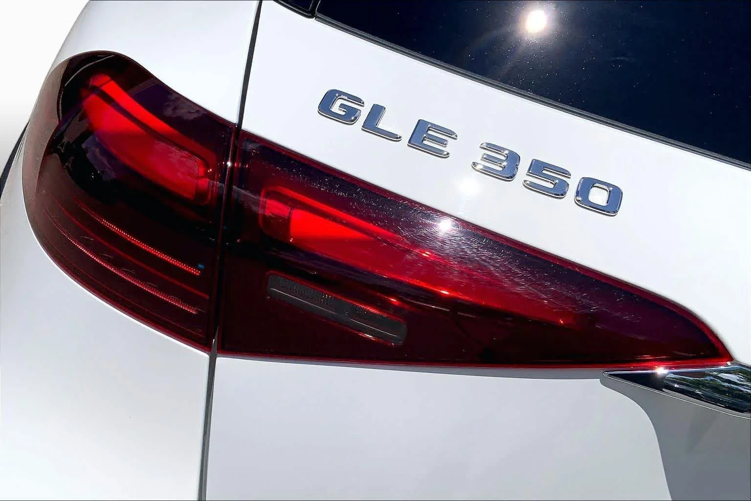 Certified Used 2026 Polar White Mercedes-Benz GLE 350 image 27
