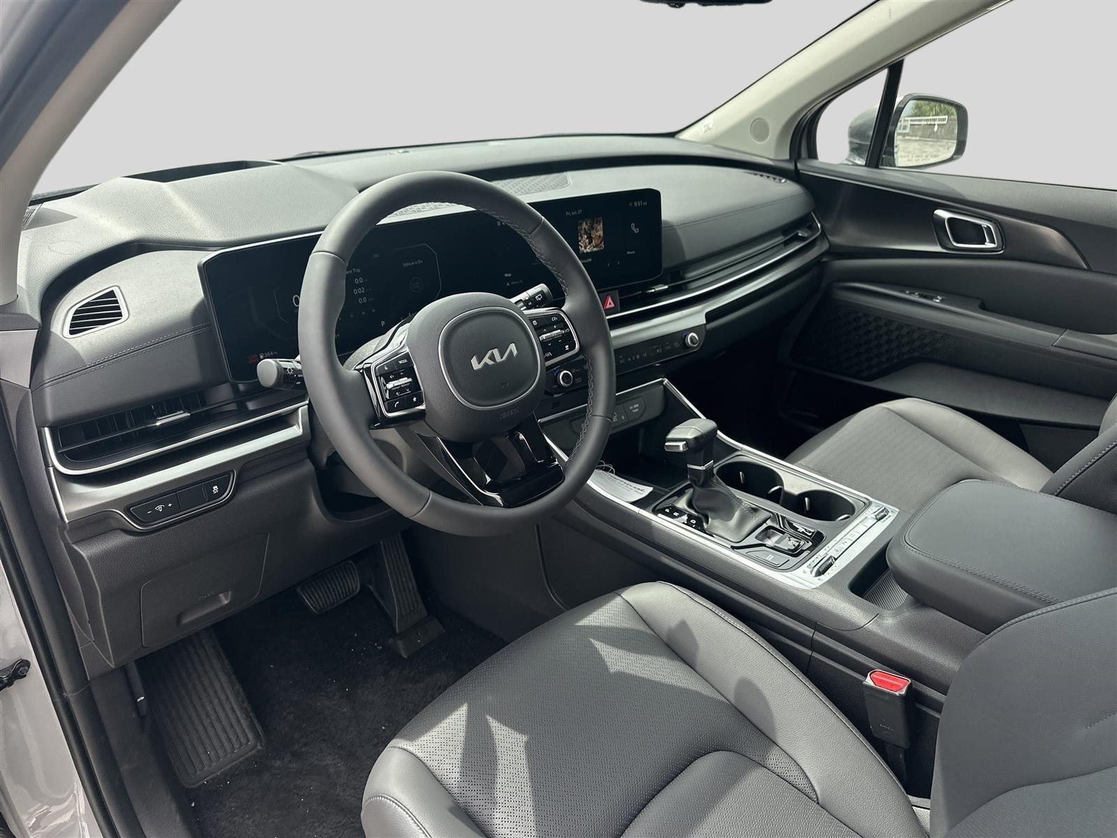 2025 Kia Carnival SX Prestige - Photo 8